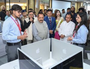 GraphicEra, AIExcellenceCenter, IOSDevelopment, ArtificialIntelligence, DehradunNews, TechnologyIndia, Apple, Infosys, NVIDIA, EducationInnovation, SkillDevelopment, DigitalIndia